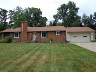 16249 Cypress Ave, Cleveland OH  44136-6309 exterior
