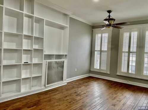 515 Bloomfield Ave, Montclair NJ  07042-3413 exterior