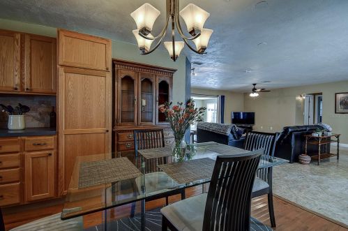 2579 60th Ave, Saint Petersburg FL  33712-5219 exterior