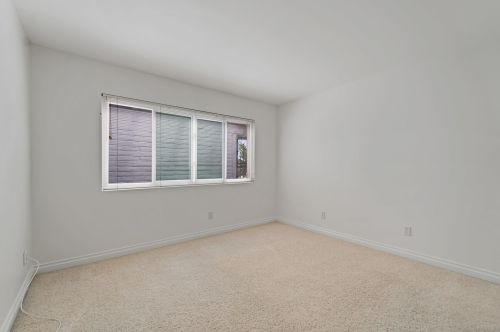 6460 Golfcrest Dr, San Diego CA 92119-1228 exterior