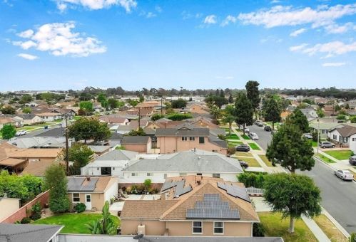 15132 Doty Ave, Lawndale CA  90260-2318 exterior