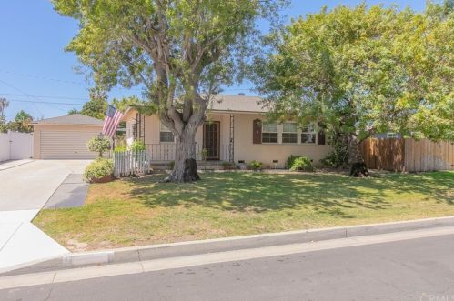 13968 Lanning Dr, Whittier, CA 90605-2633