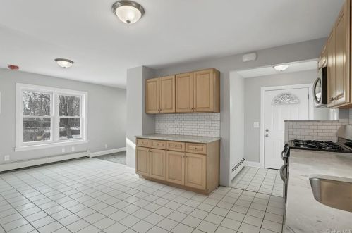 133 Rhodes St, New Rochelle NY  10801-4341 exterior