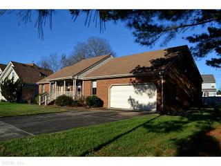 1232 Plantation Lk Cir, Chesapeake VA  23320-8110 exterior