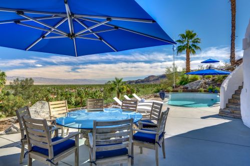 400 Camino Alturas, Palm Springs CA  92264-8996 exterior