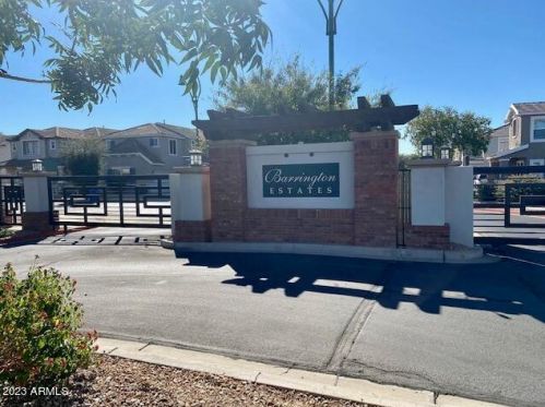 2258 Barrington, Mesa, AZ 85209-5331