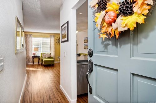 7076 Park Mesa Way, San Diego, CA 92111-5658