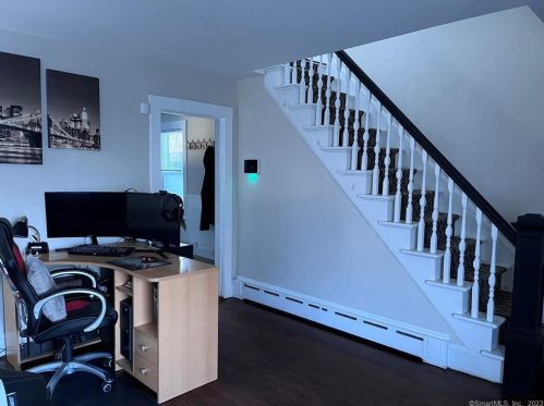 42 Elm St, Norwich CT  06351-2316 exterior