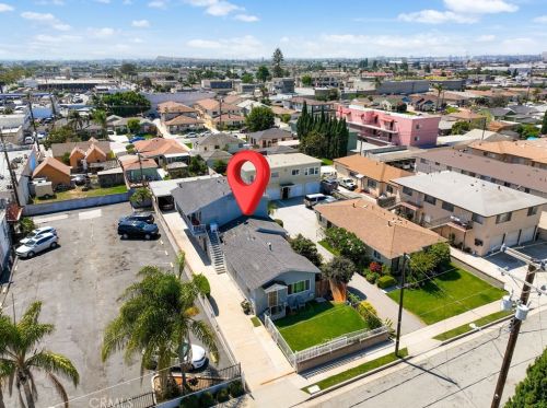 4430 141st St, Hawthorne, CA 90250-6926