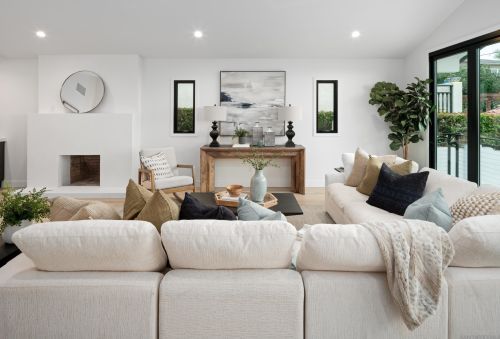 4525 Alhambra St, San Diego CA  92107-4018 exterior