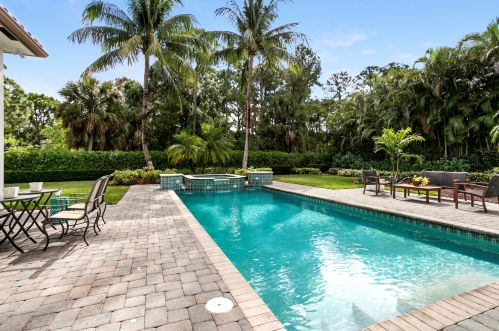2130 Milano Ct, West Palm Beach, FL 33418-6705