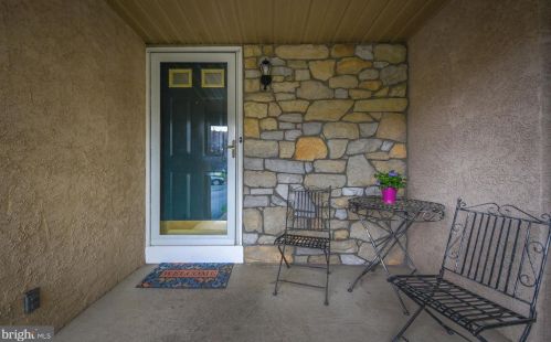309 Parkview Dr, Souderton, PA 18964-1768