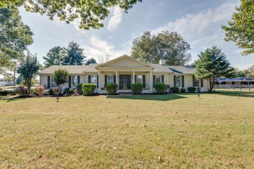 1914 Lewisburg Pike, Franklin, TN 37064-1105