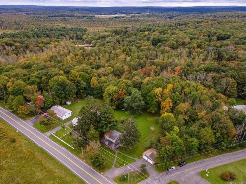 75 Sackett Lake Rd, Monticello NY  12701-4514 exterior