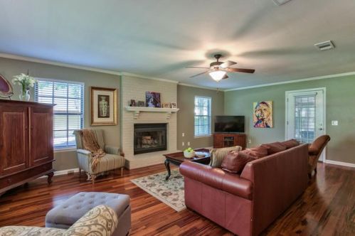 12061 Cedar Blf, Tallahassee, FL 32312-4108