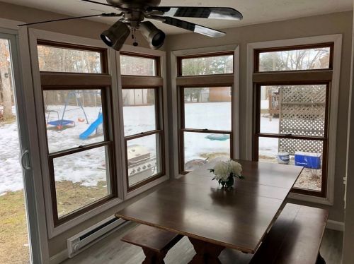 28 Pinehurst Dr, Webster MA 01570-2120 exterior