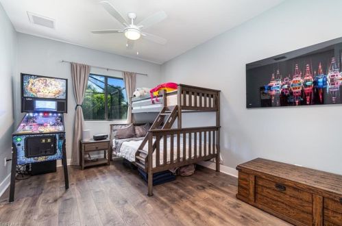 2402 50 St, Cape Coral FL  33914-6792 exterior