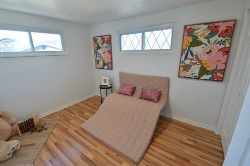 1677 Galeton Dr, Verona PA  15147-2826 exterior