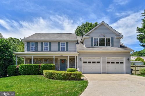 6782 Tiddle Way, Lorton VA  22079-1334 exterior
