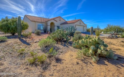 10755 Orange Grove Rd, Tucson, AZ 85743-9580