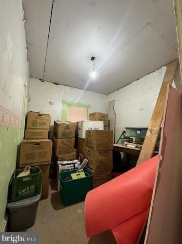 902 Chelten Ave, Philadelphia PA 19138-1714 exterior