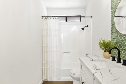 52170 Avenida Ramirez, La Quinta CA  92253-5228 exterior