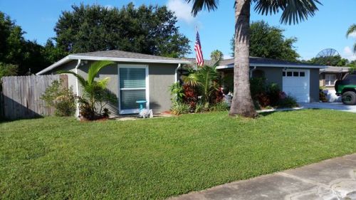 3042 Bright Dr, Tarpon Springs, FL 34691-4603