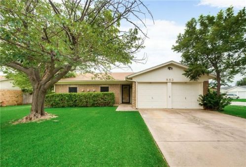 553 Meadow St, Fort Worth, TX 76179-1131