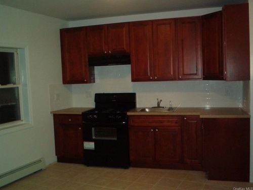 388 North Ave, New Rochelle NY  10801-4164 exterior