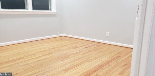 850 Longshore Ave, Philadelphia PA  19111-4423 exterior