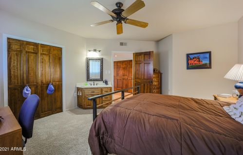 6220 Cholla Dr, Scottsdale AZ 85253-3170 exterior