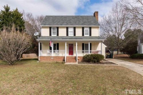 19 Canterbury Ct, Eagle Rock, NC 27591-9713