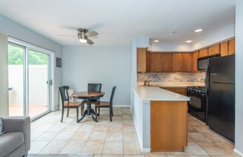 318 Gettysburg Way, Lincoln Park NJ  07035-1835 exterior