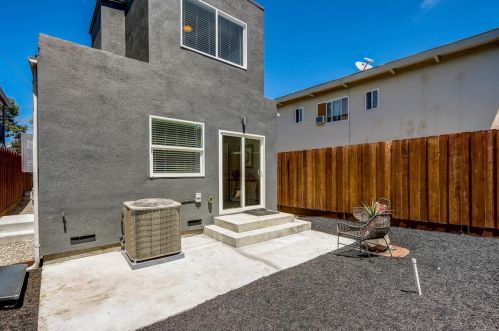 626 Manzanita St, Redwood City CA  94063-2947 exterior
