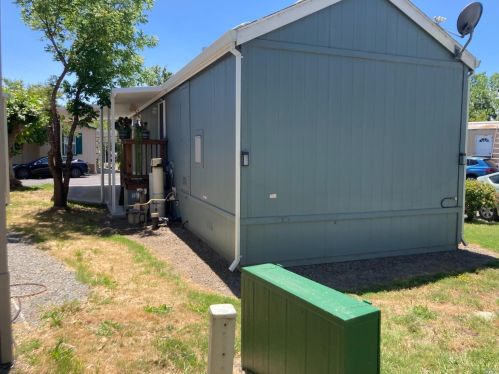 69 Arthur Dr, Santa Rosa CA 95403-1176 exterior