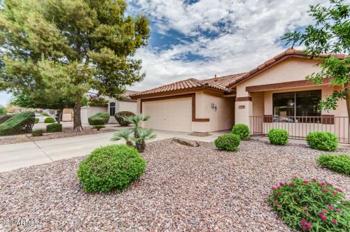 3338 Bonanza Rd, Gilbert, AZ 85297-9308