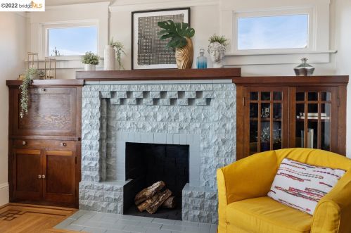 720 21 St, Oakland CA 94606-2014 exterior