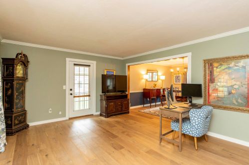 50631 Deer Ridge Ct, Granger, IN 46530-7706