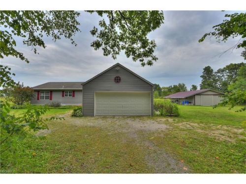 640 Monroe Rd, West Clarksfield, OH 44889-8953