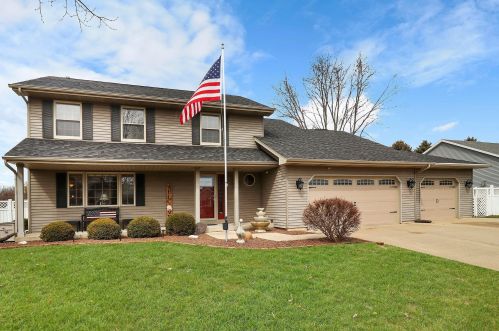 1918 12th Pl, Kenosha, WI 53140-1236