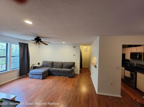 502 Deerfoot Way, Jackson Twp NJ  08527-4002 exterior