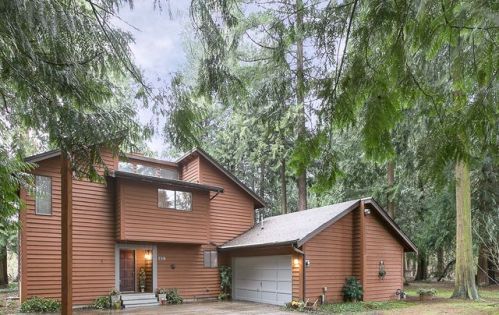 558 Bertrand Dr, Lynden, WA 98264-9715
