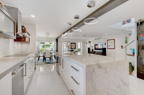 134 Harbor Cir, Delray Beach FL  33483-8005 exterior