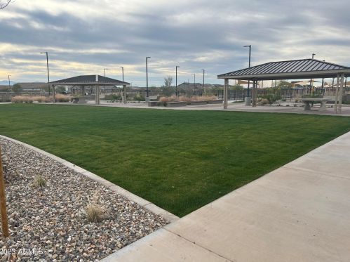 15922 Electra Ln, Sun City AZ 85387-2028 exterior