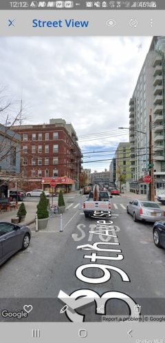 28-10 39th Ave, Long Island City, NY 11101-3630