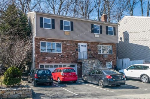 196 Hope St, Stamford CT  06906-2030 exterior