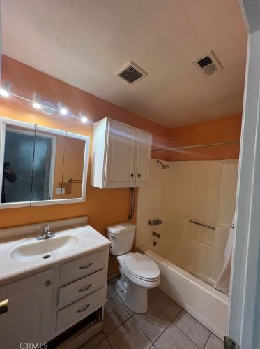 13695 Nahum Dr, Desert Hot Springs CA  92240-6019 exterior