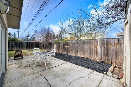 200 Juniper St, Vacaville CA 95688-2736 exterior