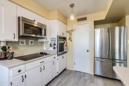 263 Abrego Dr, Green Valley AZ  85614-1504 exterior