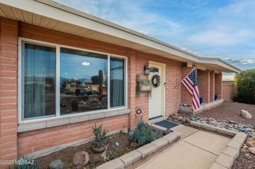 3666 Santee Ave, Tucson, AZ 85730-2625
